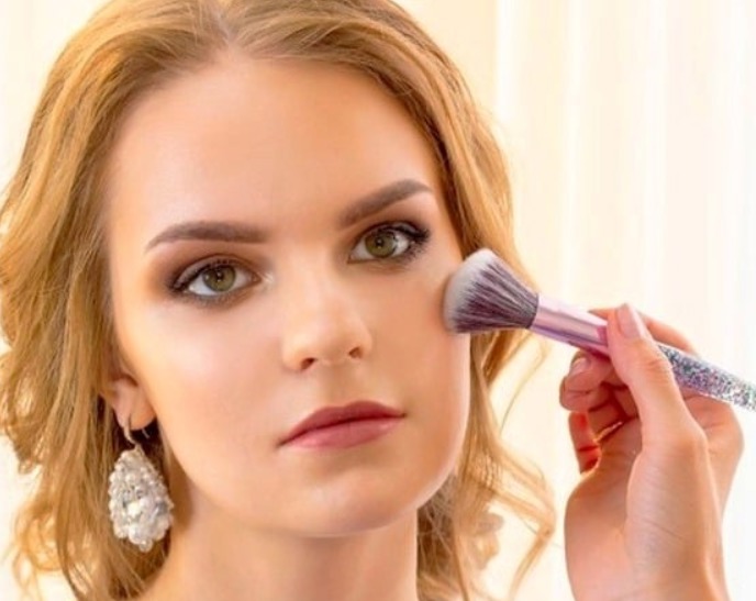 هایلایتر چیست و چطور استفاده می شود ؟