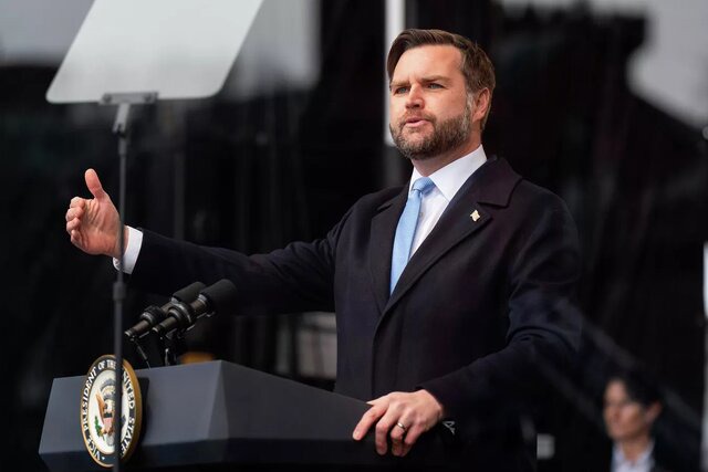 معاون ترامپ: گفت‌وگوها با ایران به نوعی خوب پیش رفت