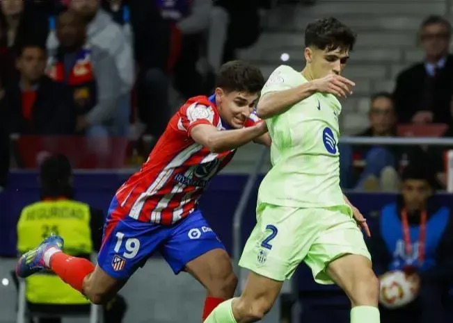 آتش دوباره در رختکن اتلتیکو؛ بارسا بی‌خیال نمی‌شود