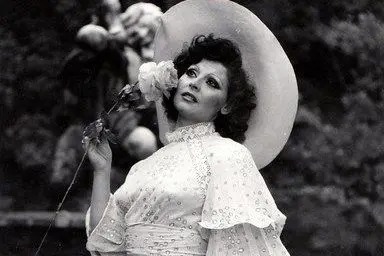 زیبایِ خوش صدایِ ایتالیا درگذشت | روز عزای هنر