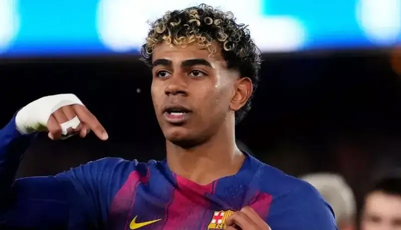 یامال روزه‌دار؛ برنامه ویژه بارسا برای مدیریت افطار