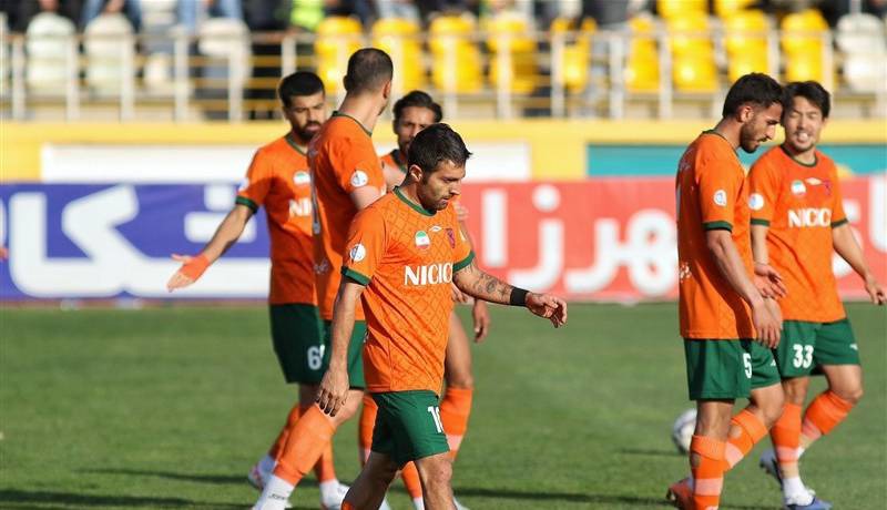 صف‌آرایی مس مقابل استقلال با کراس نارنجی!