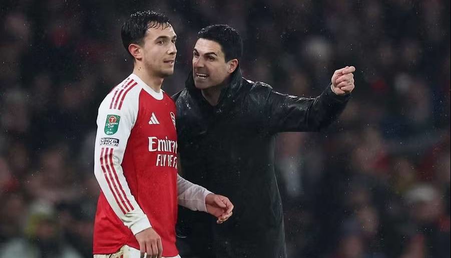 آرتتا: هر کس این شرایط را قبول ندارد از آرسنال برود