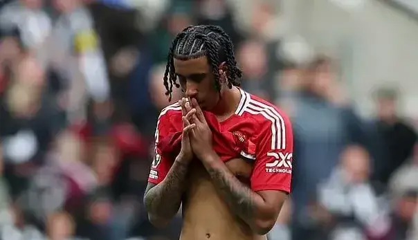 ستاره منچستریونایتد از رانندگی منع شد!