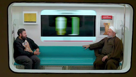 رسایی: بدون کلاس رفتن، خوشنویس هستم و نقاشی دیواری هم می‌کنم