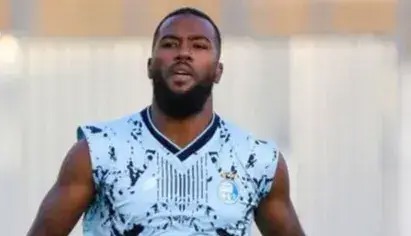 مهاجم استقلال ایران را ترک کرد