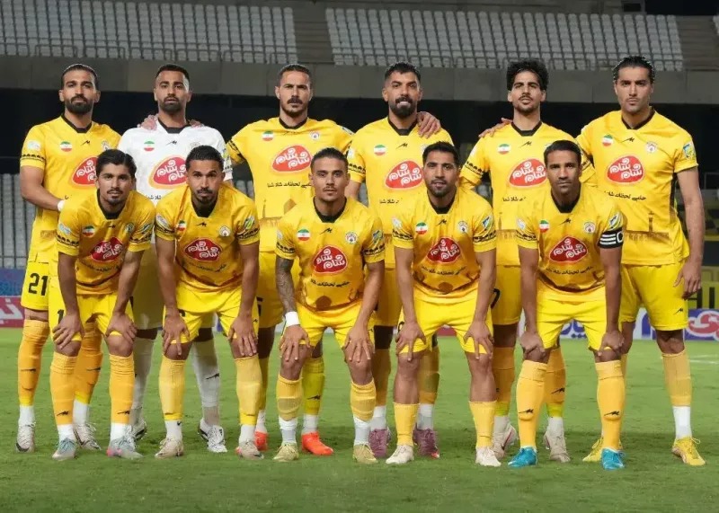 فجر به دنبال همسایگی با پرسپولیس