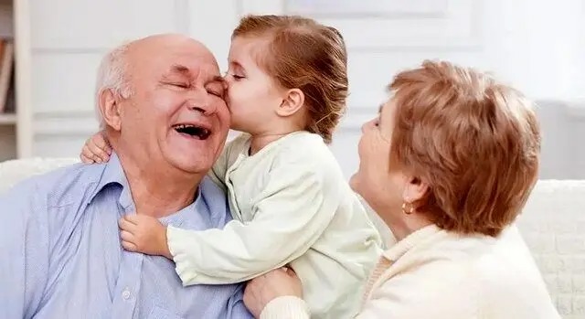 برای پدر و مادربزرگ‌هایی که در نقش پرستار تمام‌وقت قرار گرفته‌اند