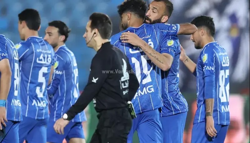 گلادیاتور استقلال و یک بازگشت هیجان‌انگیز!