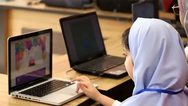 مهر بی مدرسه؟/ معلمان در تعلیق