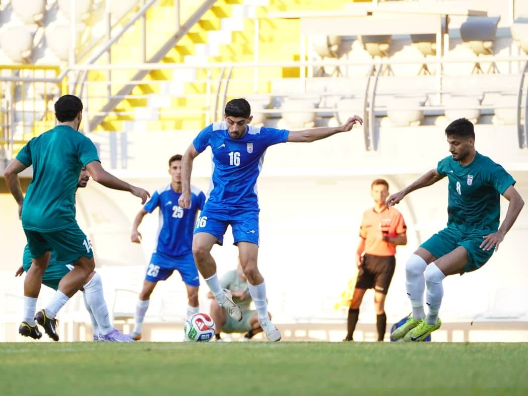 آریا جوان