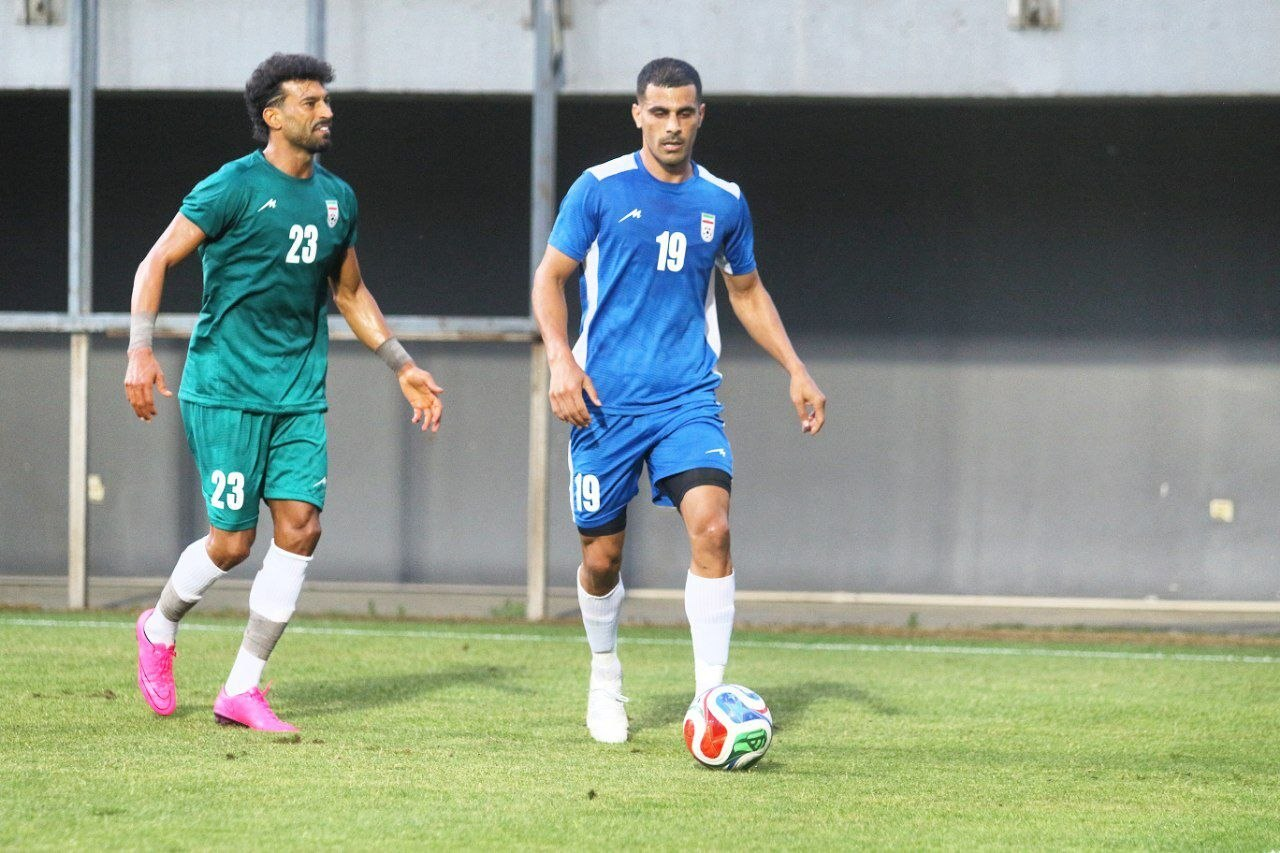 آریا جوان