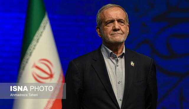 پزشکیان: افرادی که سرود ایران را در جهان طنین‌انداز می‌کنند، قهرمانان کشورند