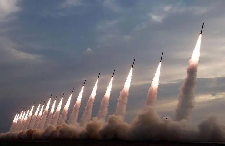 آغاز عملیات موشکی ایران؛ ارتش اسرائیل تایید کرد