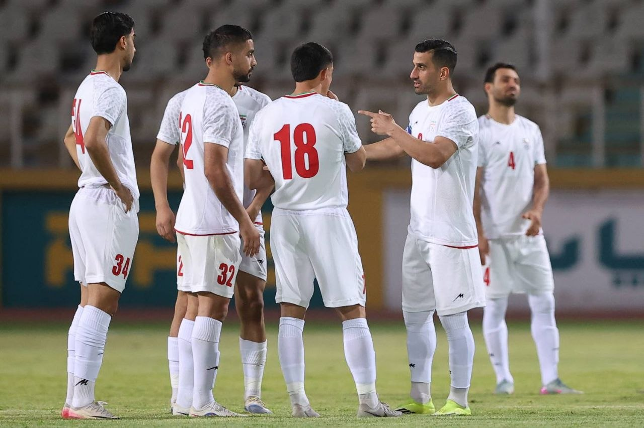آریا جوان