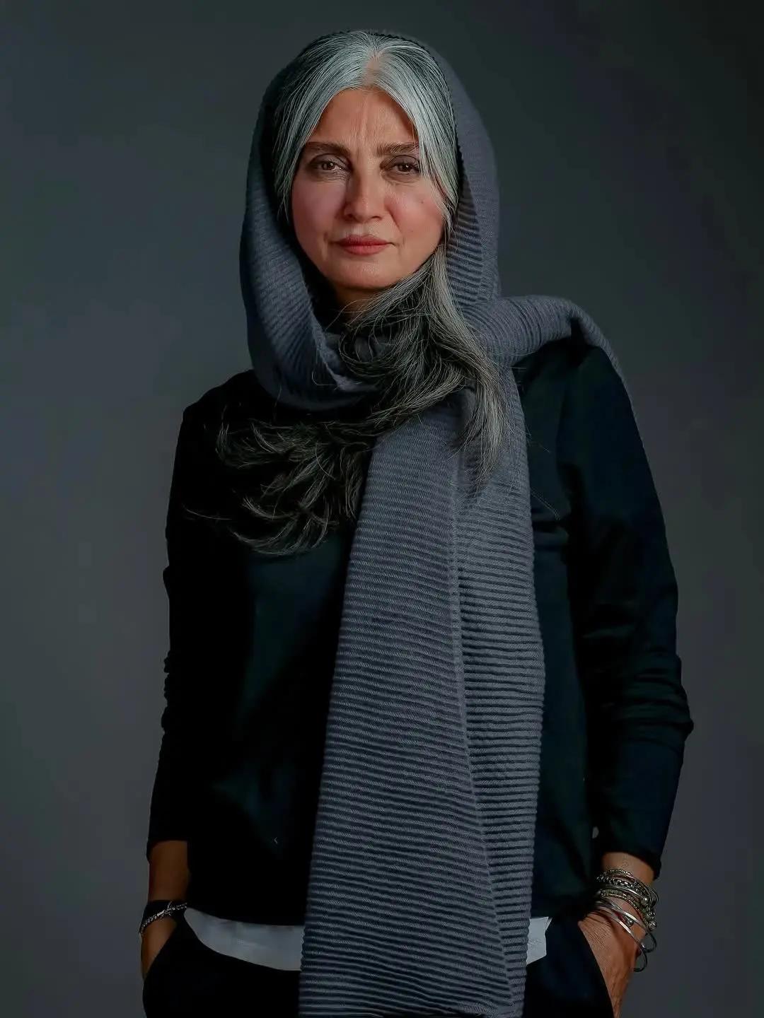 آریا جوان