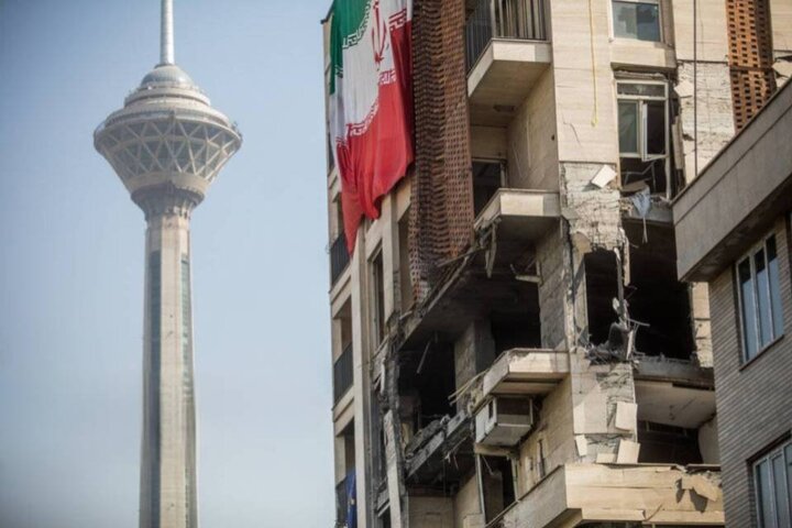 آریا جوان