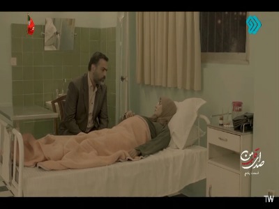 خیلی جلوی خودمو می‌گیرم، نمی‌زنم زیر گوشش!
