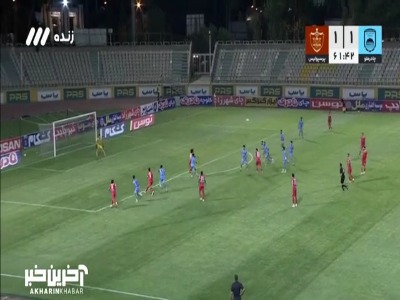 پرسپولیسی ها دروازه چادرملو را به توپ بستند!