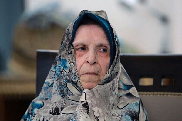 سیمین‌دخت وحیدی درگذشت