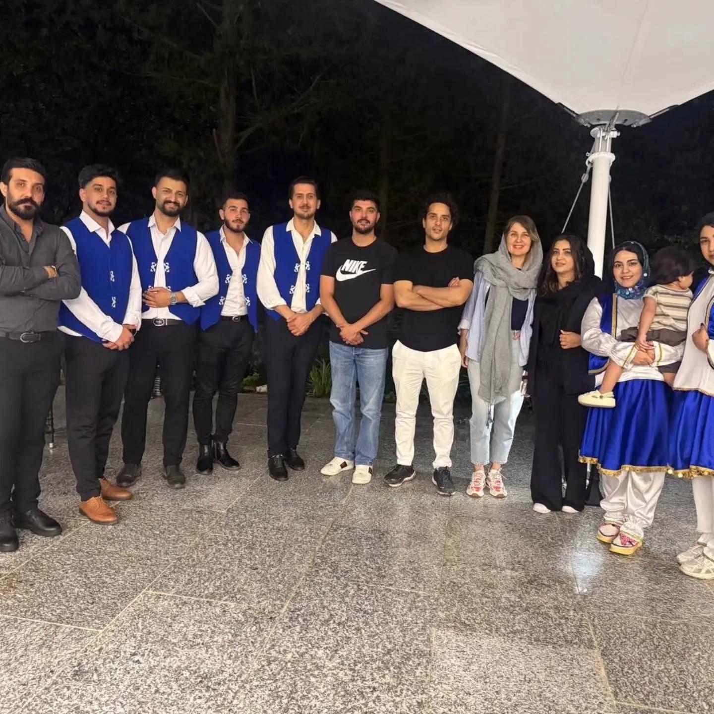 آریا جوان