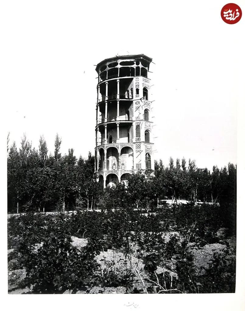 آریا جوان