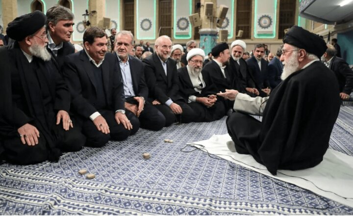 آریا جوان