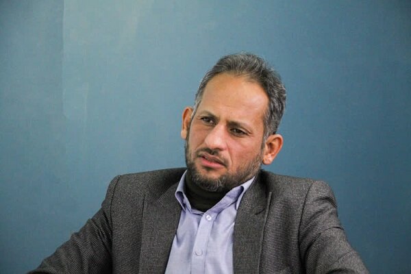 آریا جوان