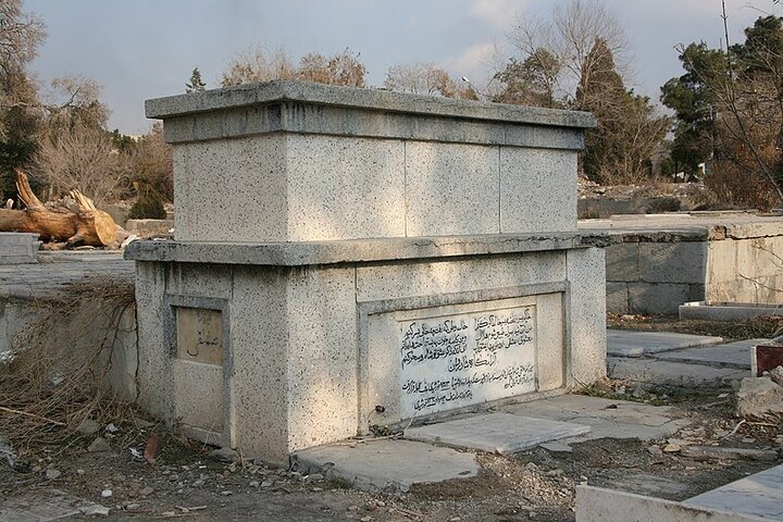آریا جوان