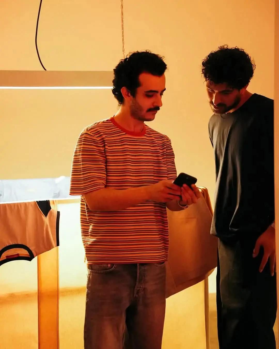 آریا جوان