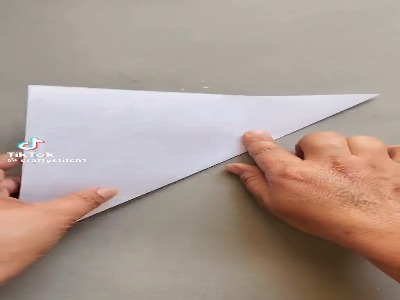 ماه و ستاره‌ی کاغذی بساز