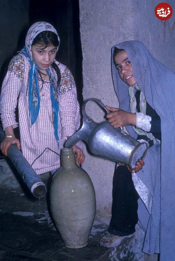 آریا جوان