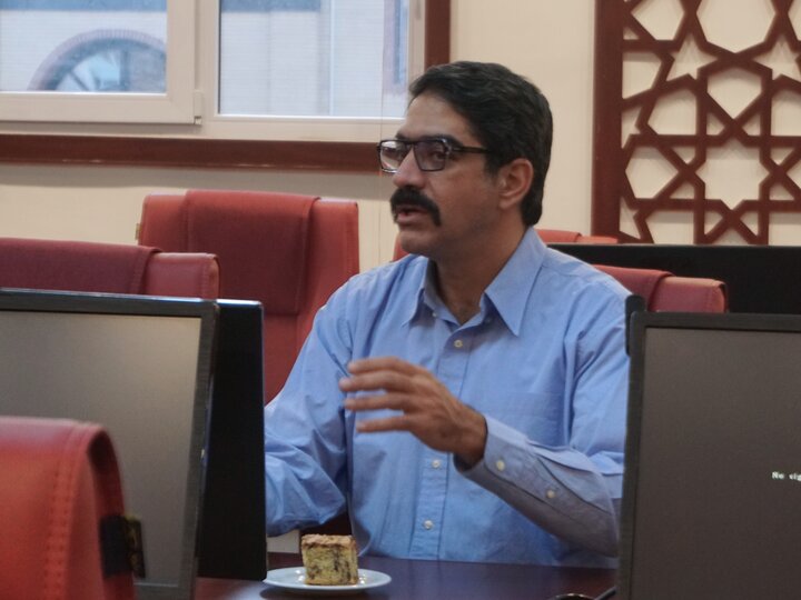 آریا جوان