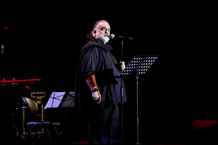 آریا جوان
