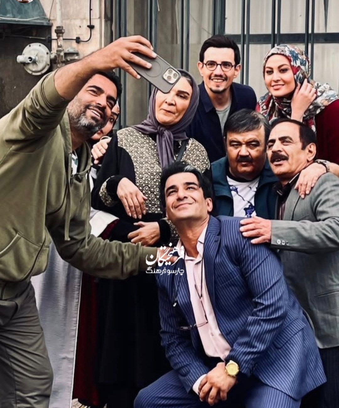 آریا جوان