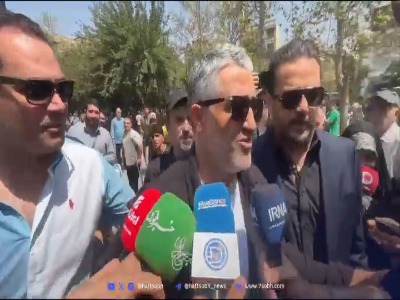 پژمان جمشیدی در مراسم تشییع اکبر عبدی حاضر شد