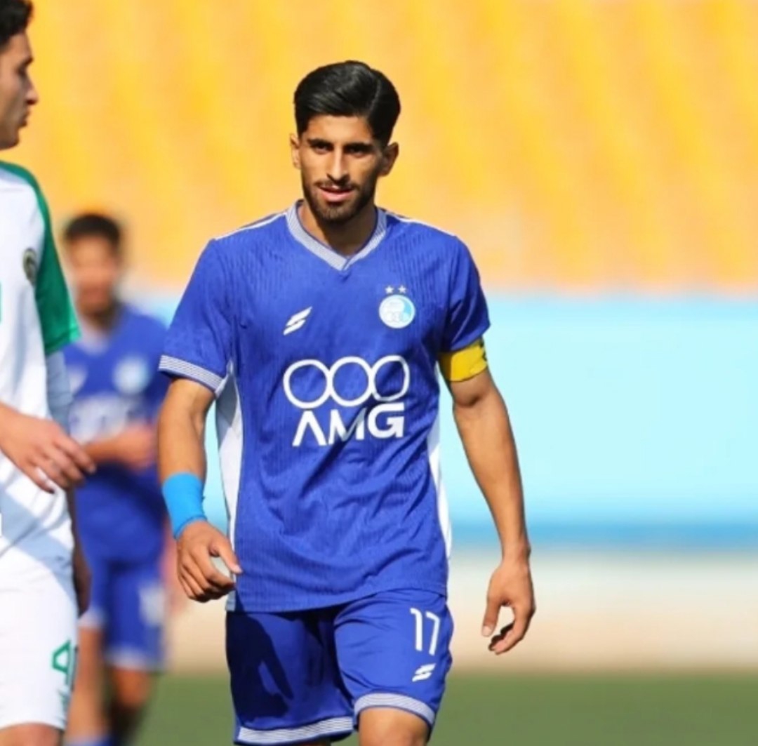 آریا جوان