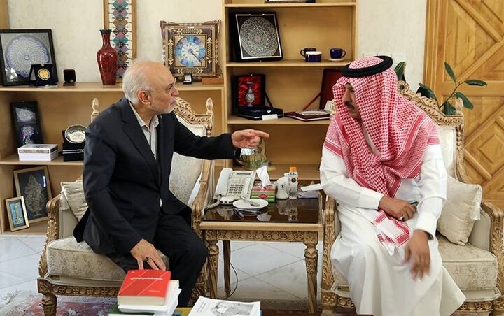 آریا جوان