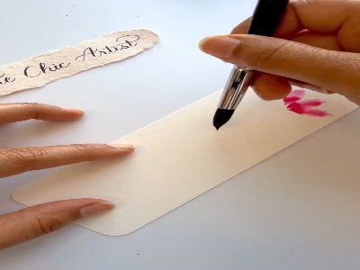 نشانه کتاب بامزه
