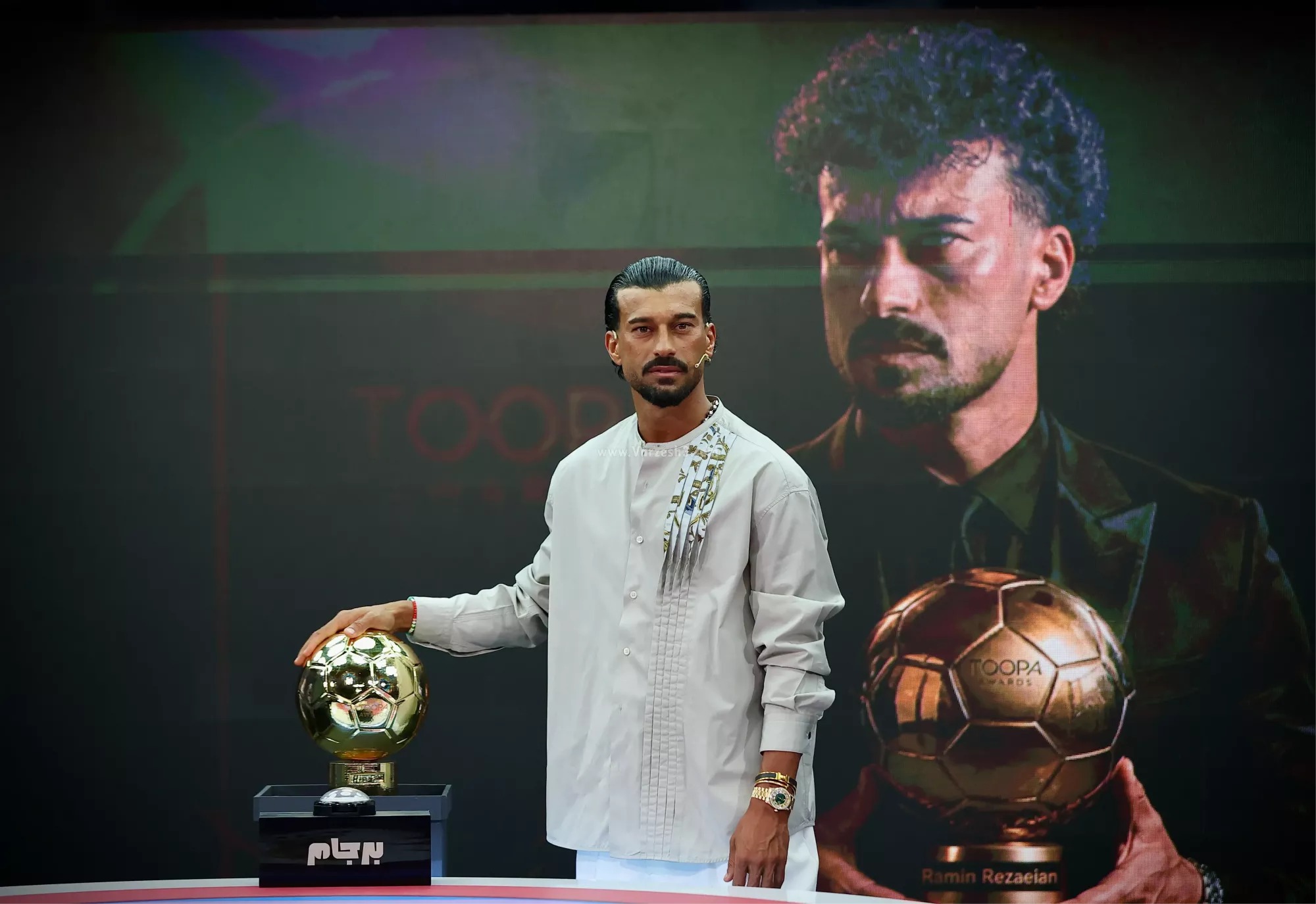 آریا جوان