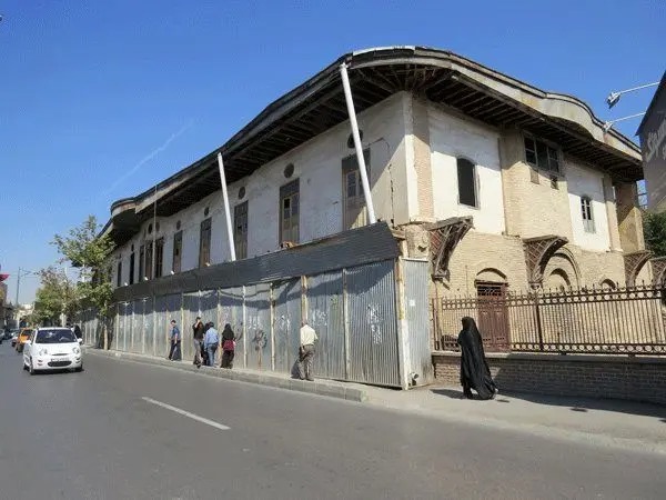 حذف سینمای تاریخی گراند هتل قزوین