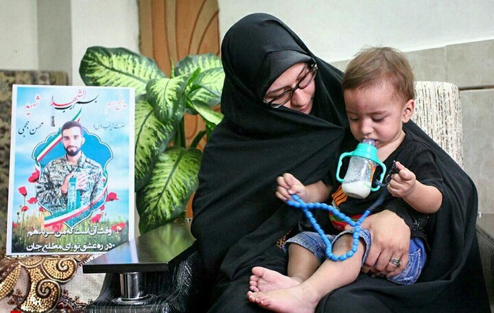 آریا جوان