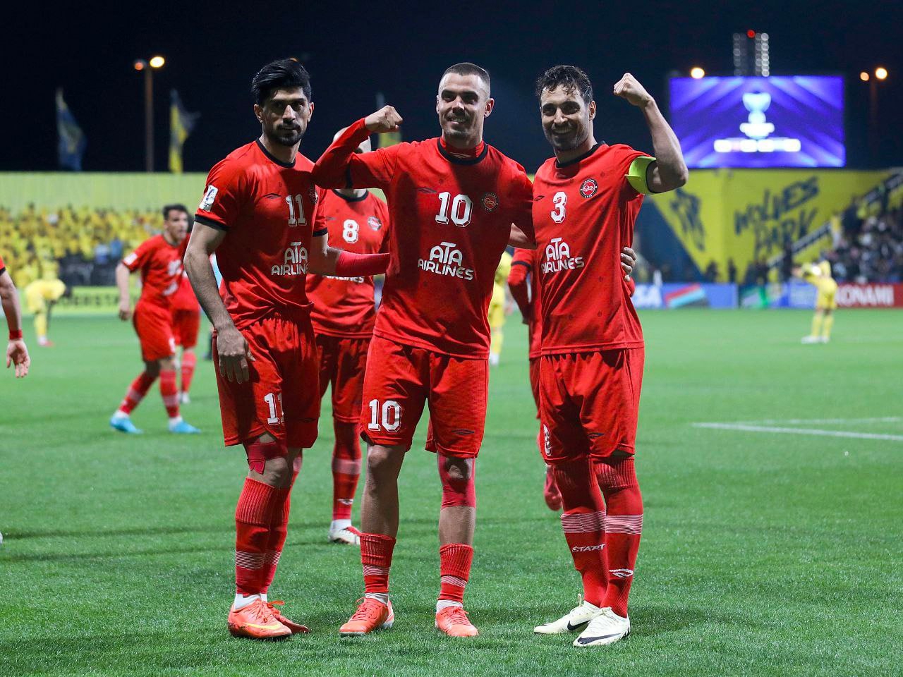 آریا جوان
