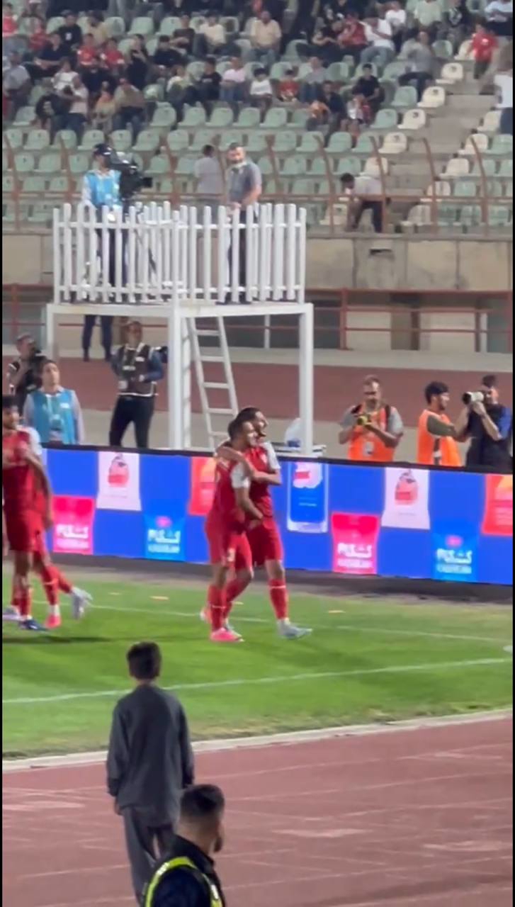 آریا جوان