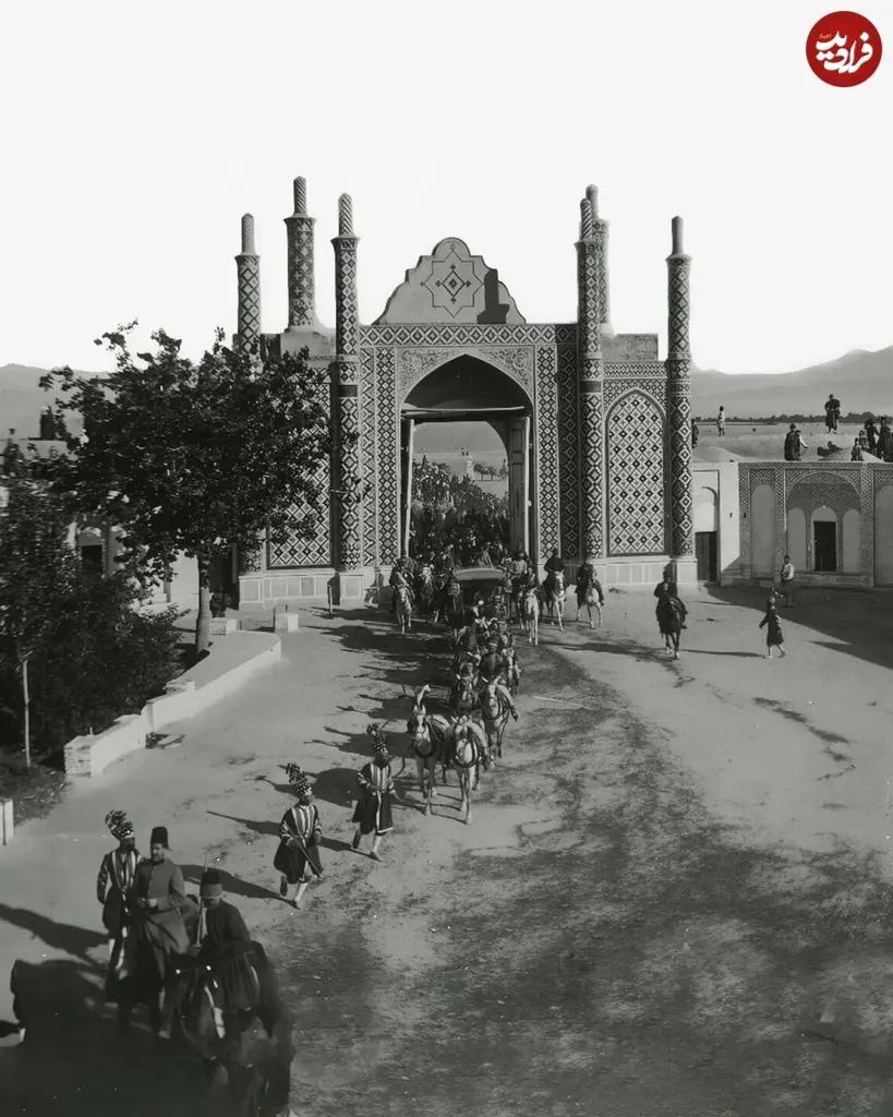 آریا جوان