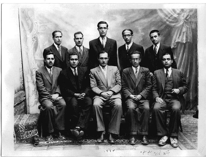 آریا جوان