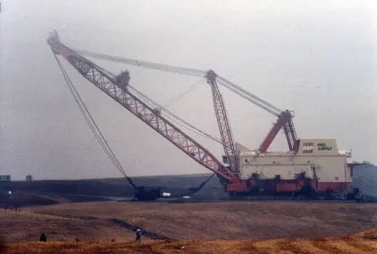 آریا جوان