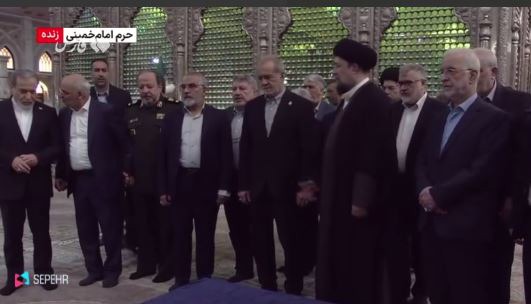 تجدید میثاق رئیس‌ جمهور و اعضای دولت با آرمان‌های امام راحل | آخرین خبر