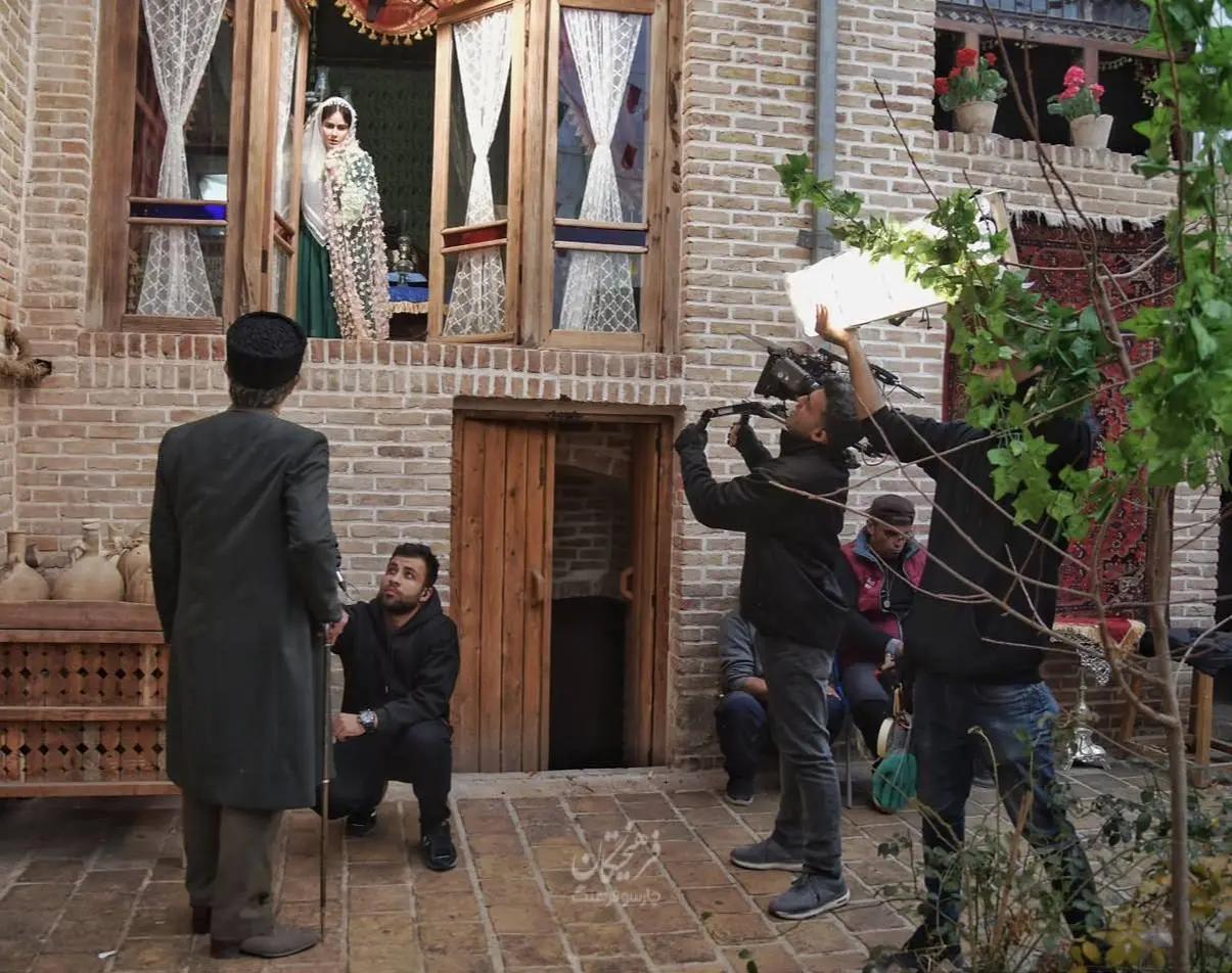 آریا جوان