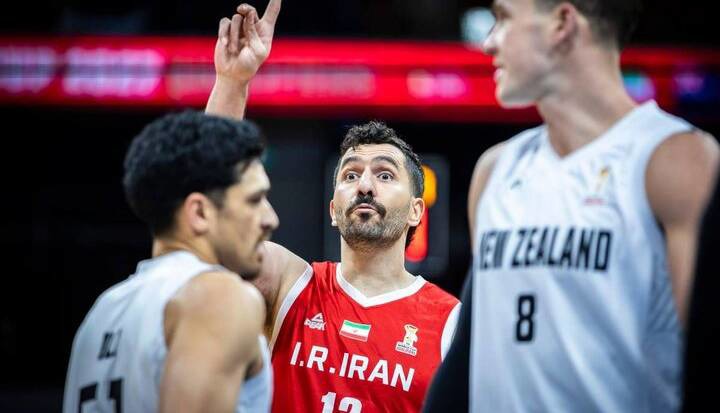 آرمان زنگنه: تفاوت شرایط فیزیکی و سرعت دو تیم ایران و نیوزیلند زیاد بود | آخرین خبر